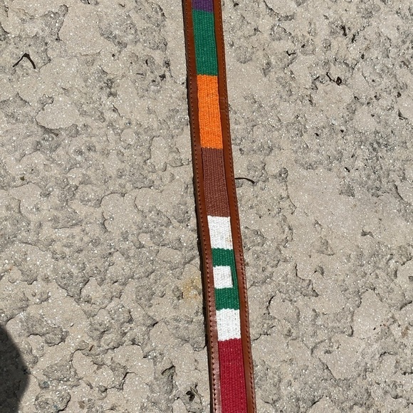 Woven southwestern style belt multi colored with gold tone buckle M to L - Picture 4 of 8